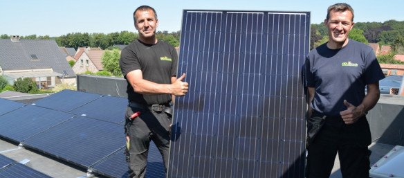 Plaatsen van zonnepanelen op plat dak Scherpenheuvel, Vlaams-Brabant